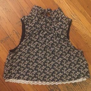 Lace Floral Crop Top